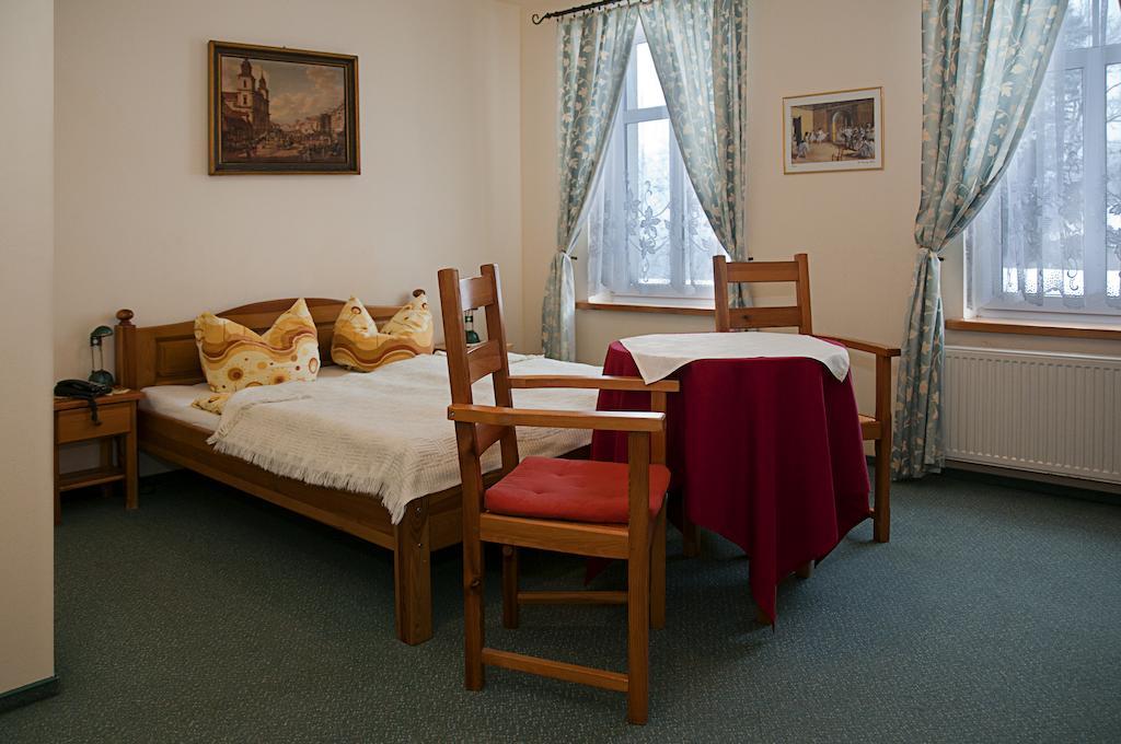 Hotel Świeradów Habitación foto